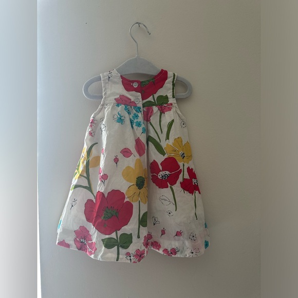 ✨SOLD✨ Pink Chicken Floral Dress - Picture 2 of 9